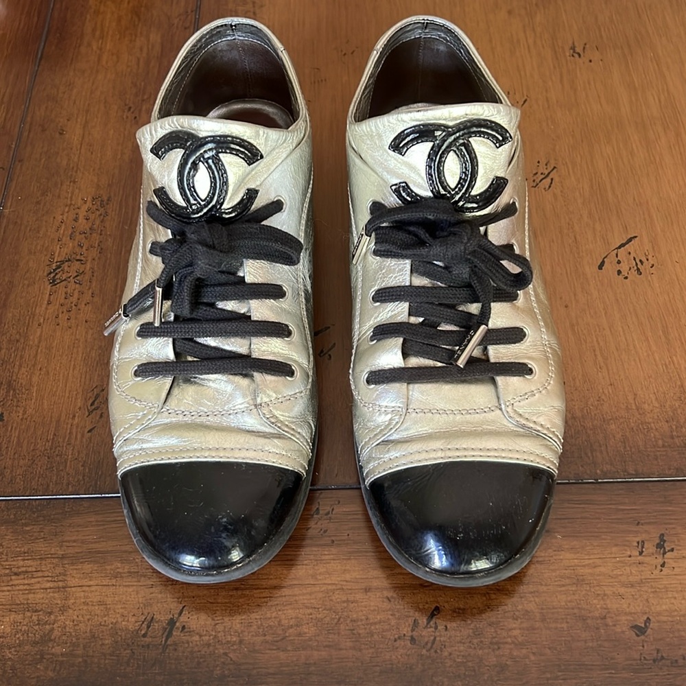 Chanel toecap gold and black sneakers size 41